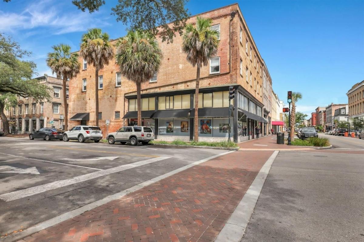 Lush Savannah Loft - Near Plant Riverside District Buitenkant foto