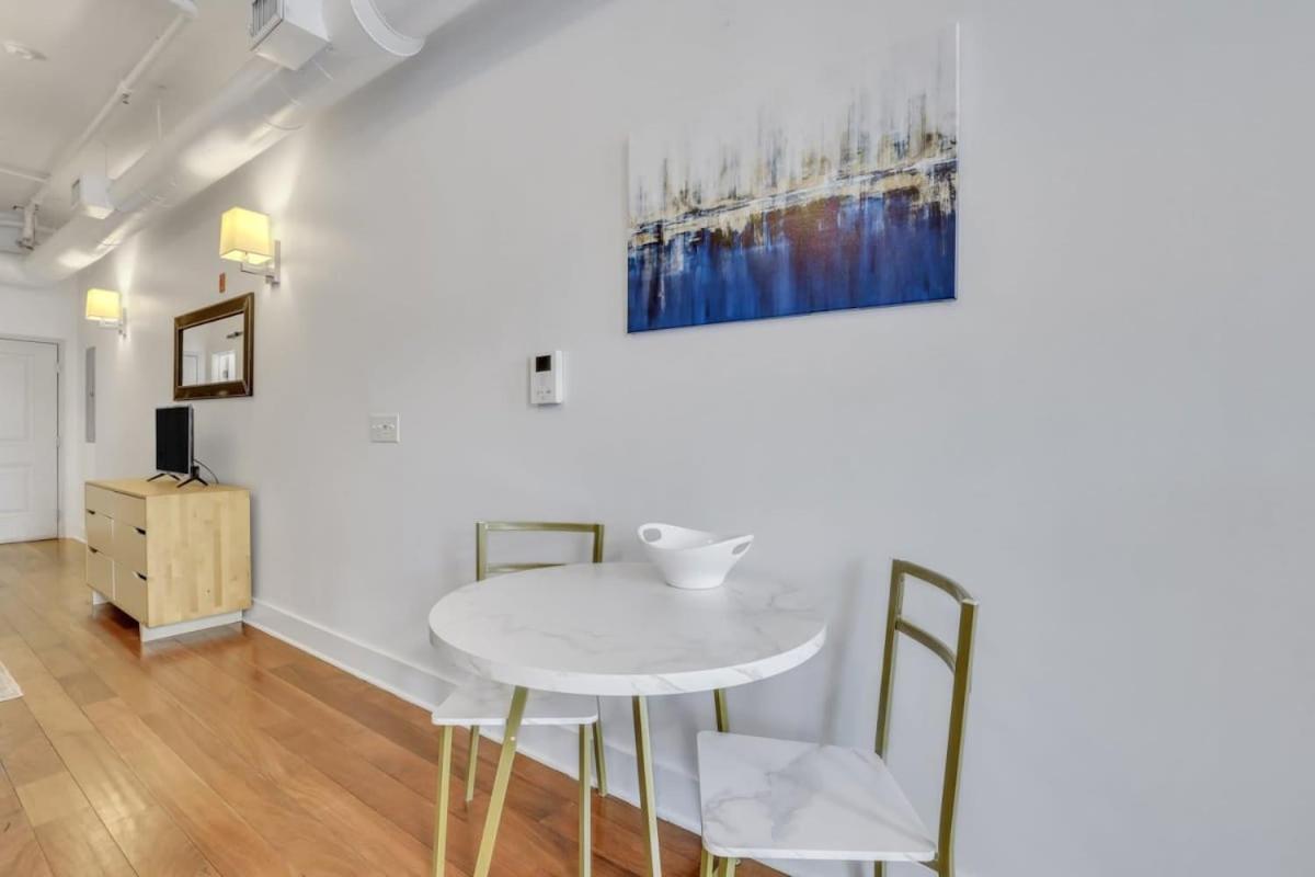 Lush Savannah Loft - Near Plant Riverside District Buitenkant foto